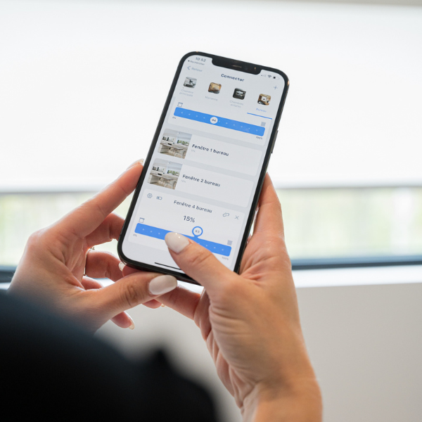 Application Hub pour Stores Motorisés